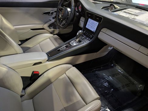 Certified 2017 Porsche 911 Turbo S image 26