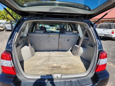 Used 2006 Toyota Highlander Limited AWD/4WD image 13