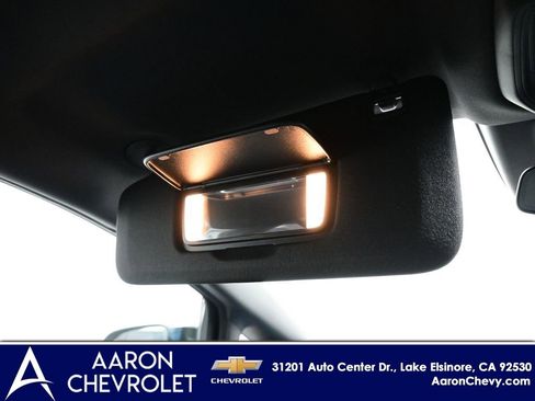 New 2026 Chevrolet Equinox EV LT image 25