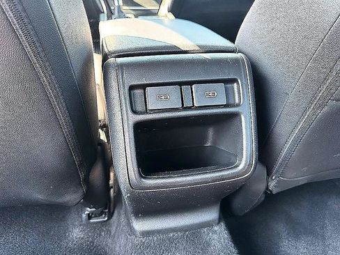 Used 2021 Honda Accord Sport image 11