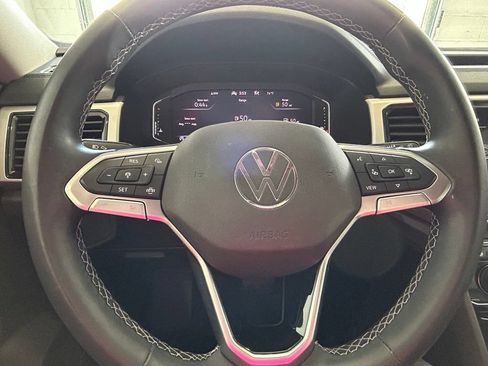 Used 2022 Volkswagen Atlas SE AWD/4WD image 30