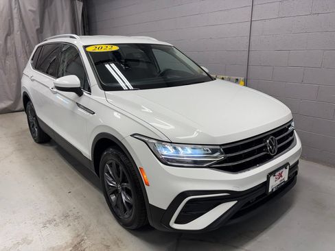 Used 2022 Volkswagen Tiguan SE AWD/4WD image 5