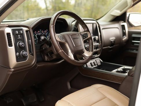 Used 2018 GMC Sierra 1500 Denali image 9