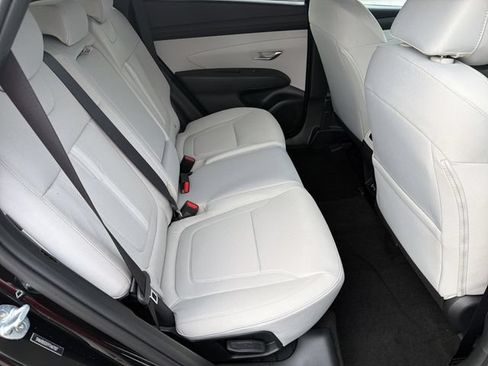 New 2026 Hyundai Tucson SEL FWD image 17