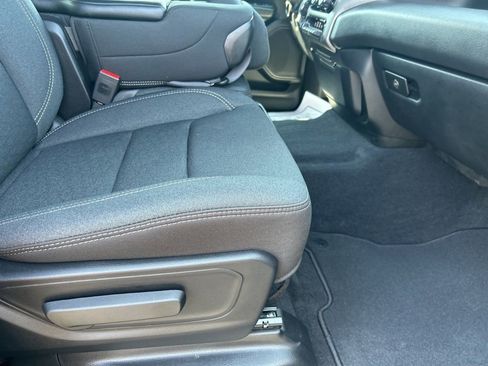 Used 2025 RAM 1500 Tradesman w/ Night Edition AWD/4WD image 19