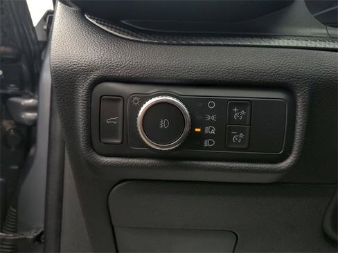 Certified 2022 Ford Explorer ST-Line image 11