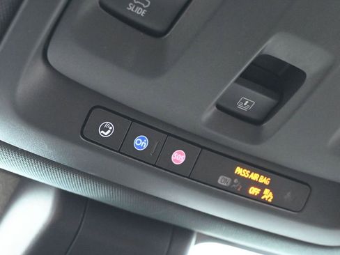 Used 2022 GMC Yukon XL AT4 w/ AT4 Premium Package image 25