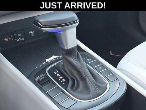 Certified 2024 Hyundai Kona SEL FWD image 14