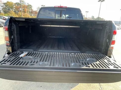 Used 2022 Nissan Frontier Pro-X image 10