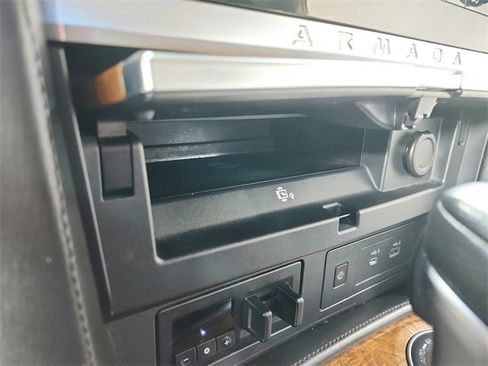 Used 2024 Nissan Armada SL image 35