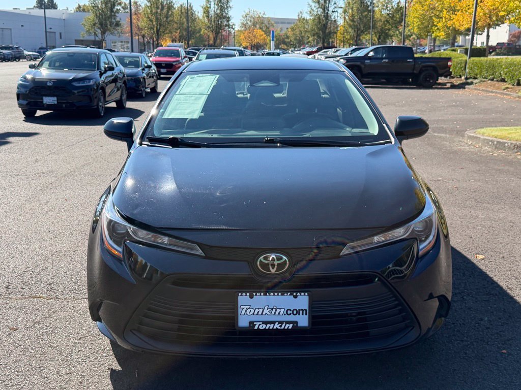 Used 2024 Toyota Corolla LE FWD image 3