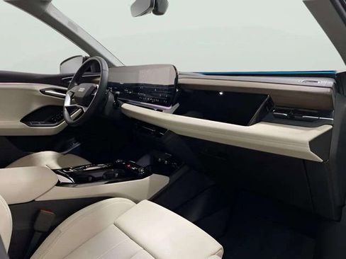 Used 2025 Audi Q6 e-tron Premium Plus w/ Premium Plus image 89