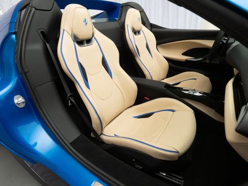 Used 2025 Ferrari 296 GTS image 14