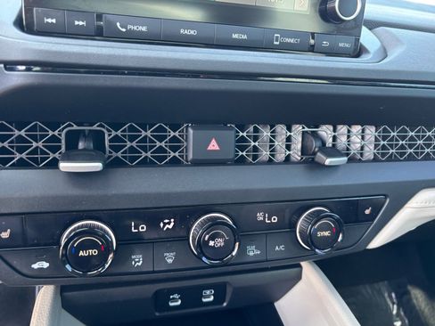 Used 2023 Honda Accord EX image 25