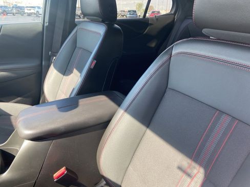 Certified 2022 Chevrolet Equinox RS w/ LPO, Floor Liner Package image 12