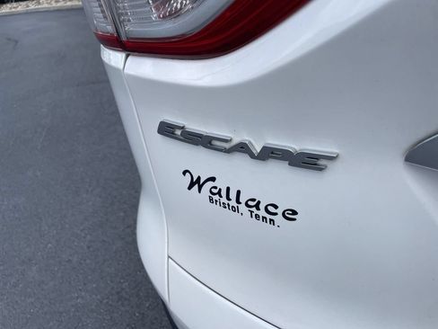 Used 2016 Ford Escape Titanium AWD/4WD image 7