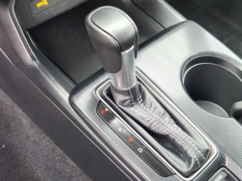 Certified 2022 Honda Civic Sport image 12