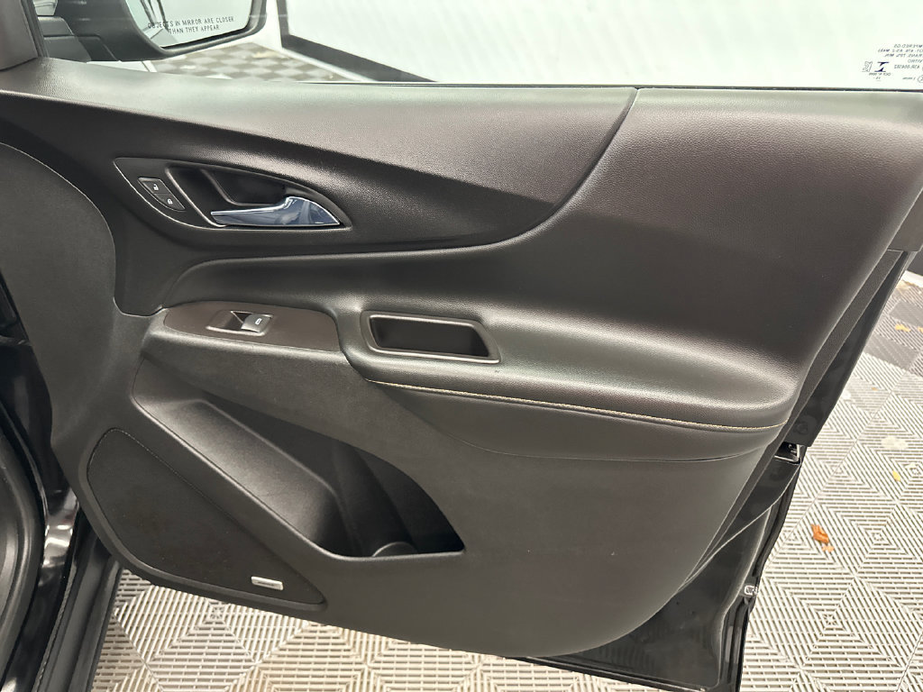 Used 2021 Chevrolet Equinox Premier FWD image 16