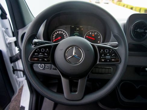 Used 2024 Mercedes-Benz Sprinter 144 Cargo image 41