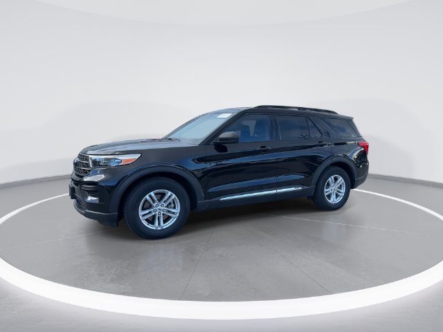 Used 2022 Ford Explorer XLT RWD image 3
