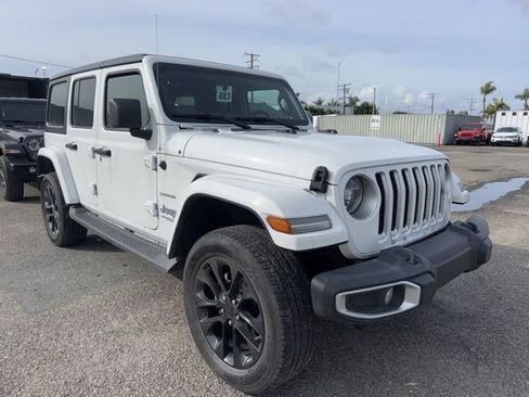 Used 2021 Jeep Wrangler Unlimited Sahara w/ Cold Weather Group image 3