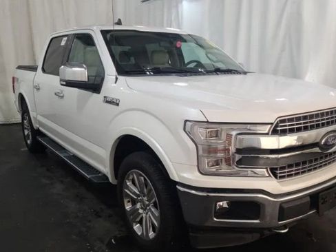 Used 2019 Ford F150 Lariat w/ Equipment Group 502A Luxury AWD/4WD image 5