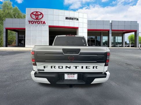 Used 2025 Nissan Frontier PRO-4X w/ Pro Convenience Package image 28