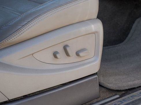 Used 2015 GMC Sierra 3500 Denali w/ Duramax Plus Package image 39