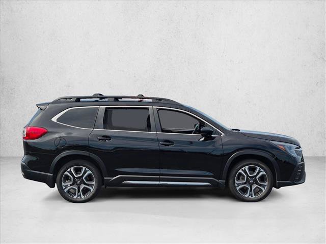 Used 2024 Subaru Ascent Limited w/ Technology Package AWD/4WD image 4