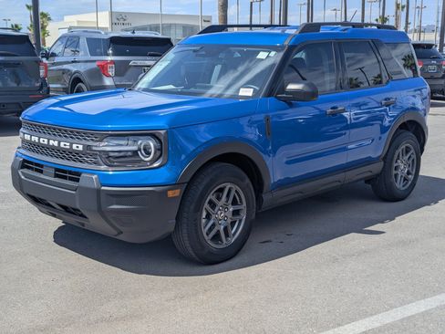 Used 2025 Ford Bronco Sport Big Bend AWD/4WD image 5