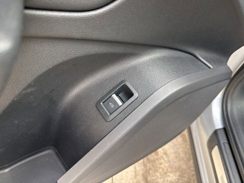 Used 2018 Audi Q5 2.0T Premium Plus w/ Premium Plus Package image 14