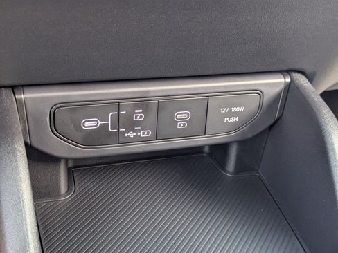 New 2026 Kia K4 FWD image 26