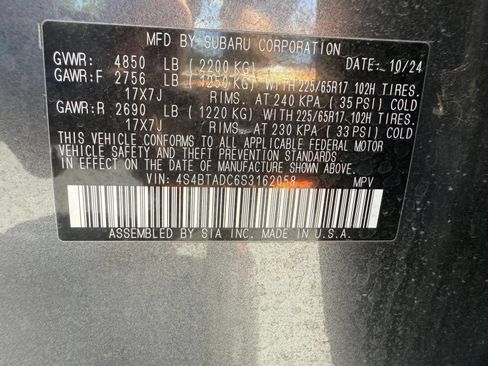 Used 2025 Subaru Outback Premium w/ Popular Package #1A AWD/4WD image 32