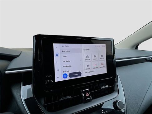 Used 2024 Toyota Corolla LE image 8