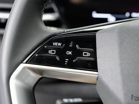 New 2025 Audi Q5 Premium image 10