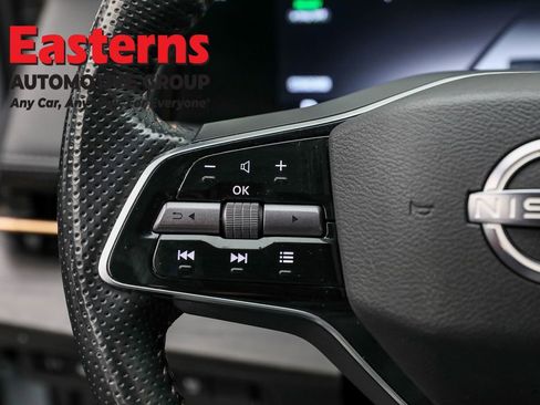 Used 2024 Nissan Ariya AWD image 15