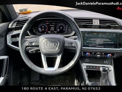 Used 2023 Audi Q3 2.0T Premium w/ Convenience Package image 5