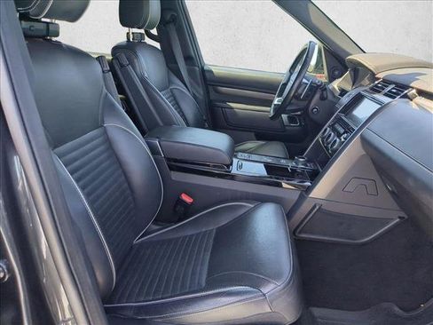 Used 2019 Land Rover Discovery HSE AWD/4WD image 15