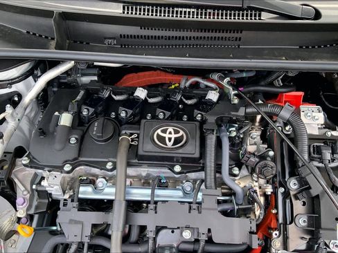 Used 2026 Toyota Corolla LE FWD image 30