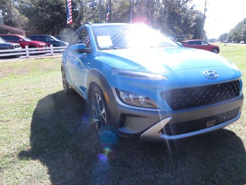 Used 2022 Hyundai Kona Limited image 4