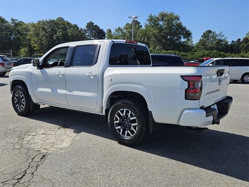 New 2026 Nissan Frontier SV w/ All-Weather Content Package image 7