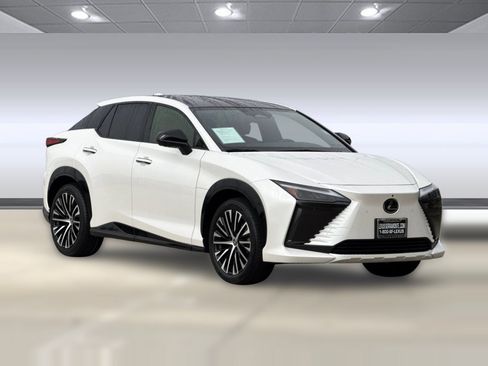Certified 2023 Lexus RZ 450e Premium w/ Technology Package AWD/4WD image 7