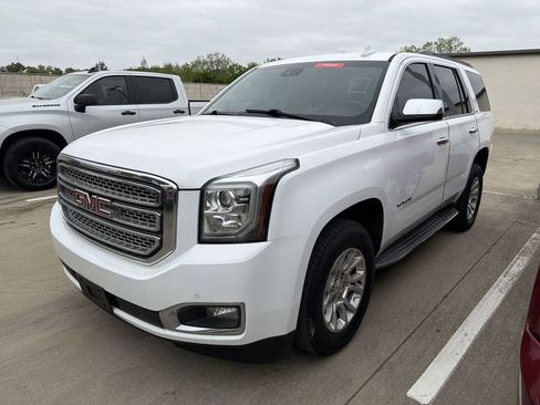 Used 2020 GMC Yukon SLT image 1