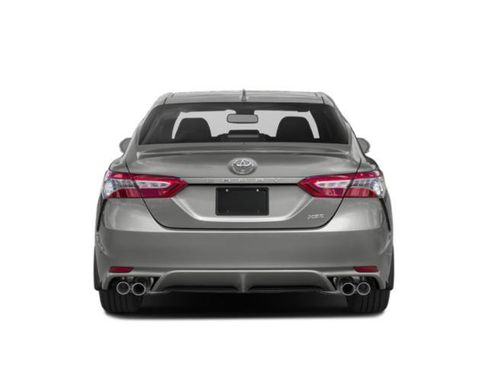 Used 2019 Toyota Camry LE FWD image 5