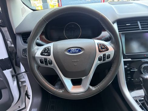 Used 2013 Ford Edge Limited AWD/4WD image 22
