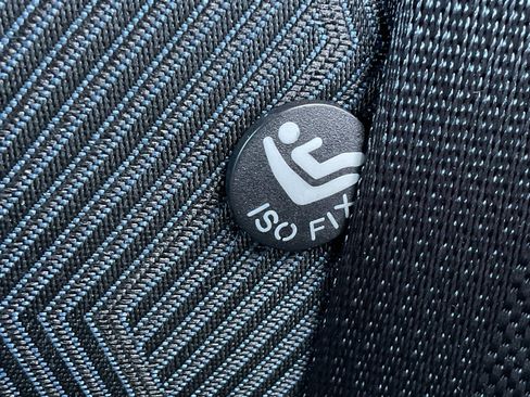 New 2025 Nissan Versa SV image 15