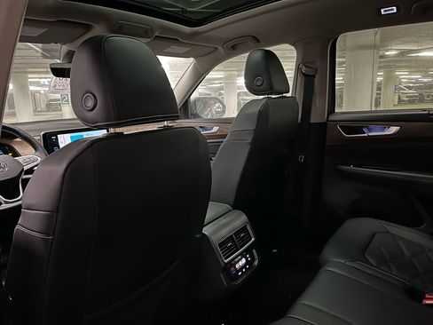 New 2026 Volkswagen Atlas SE AWD/4WD image 24