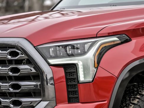 Used 2023 Toyota Tundra Platinum image 3