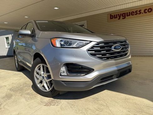 Used 2022 Ford Edge SEL w/ Convenience Package AWD/4WD image 2