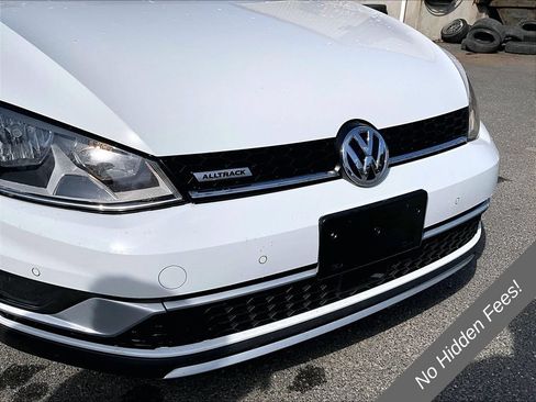 Used 2017 Volkswagen Golf Alltrack SE AWD/4WD image 26